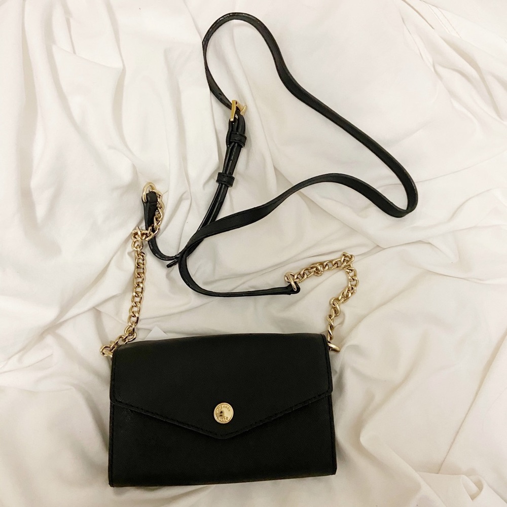 MICHAEL KORS ELECTRONIC SHOULDER BAG